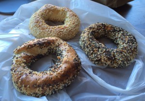 best bagel montreal, poppyseed, seaseme, St-Viateur Bagel