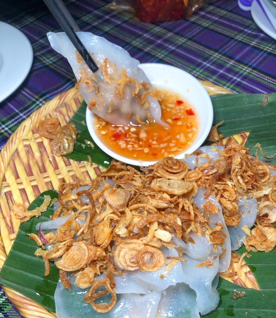 what to eat in hoi an vietnam